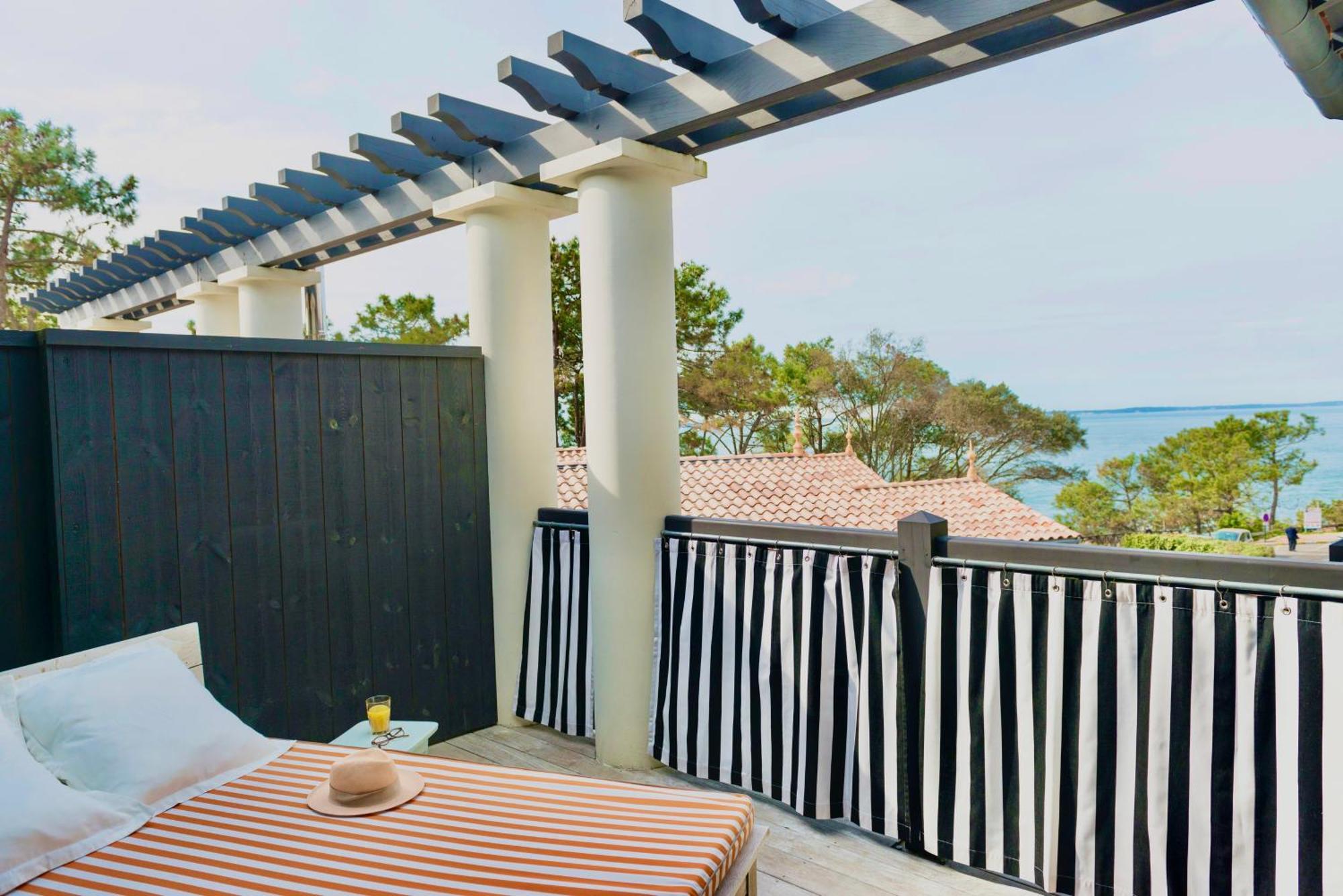 Hotel La Co Pyla-sur-Mer Exterior photo